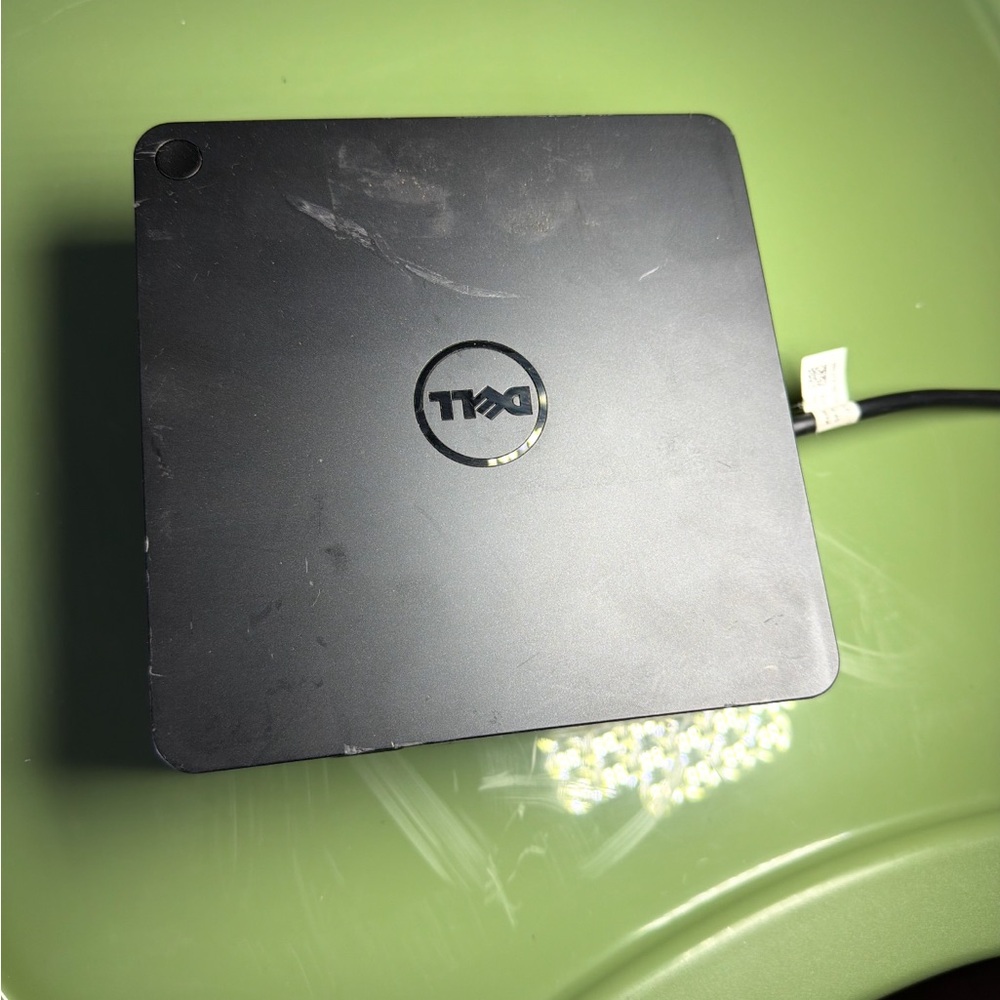 DELL K16A THUNDERBOLT DOCKING STATION DOCK USB-C  - NO POWER ADAPTER INCLUDED